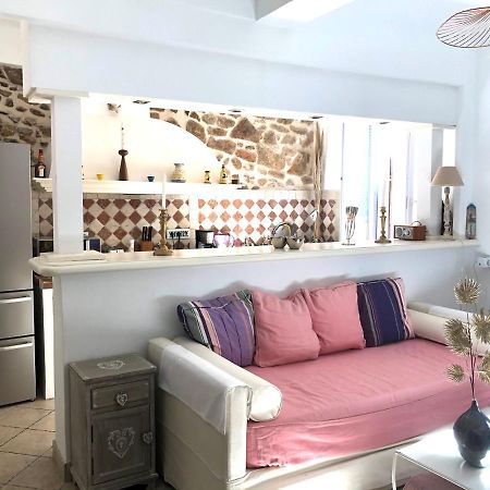 Appartement De Charme Au Coeur De Saint-Tropez Esterno foto