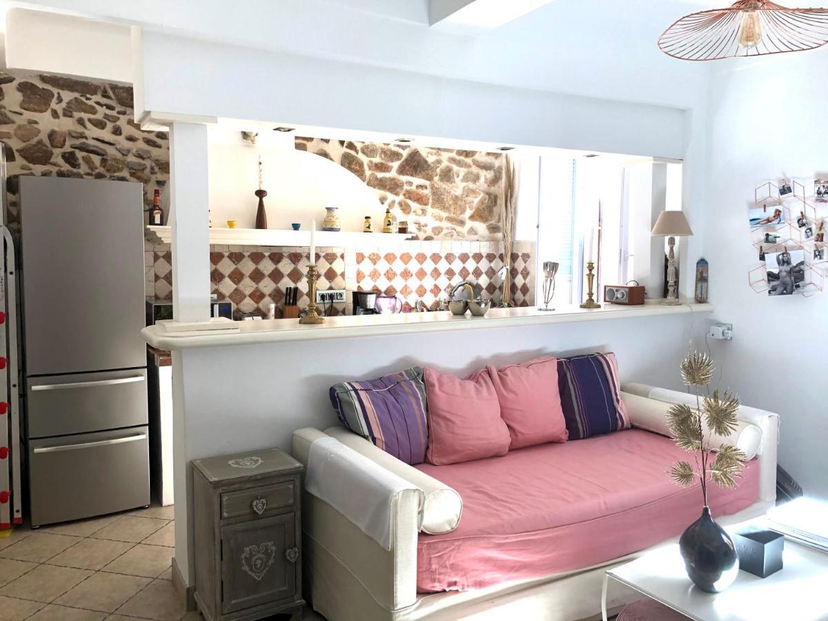 Appartement De Charme Au Coeur De Saint-Tropez Esterno foto