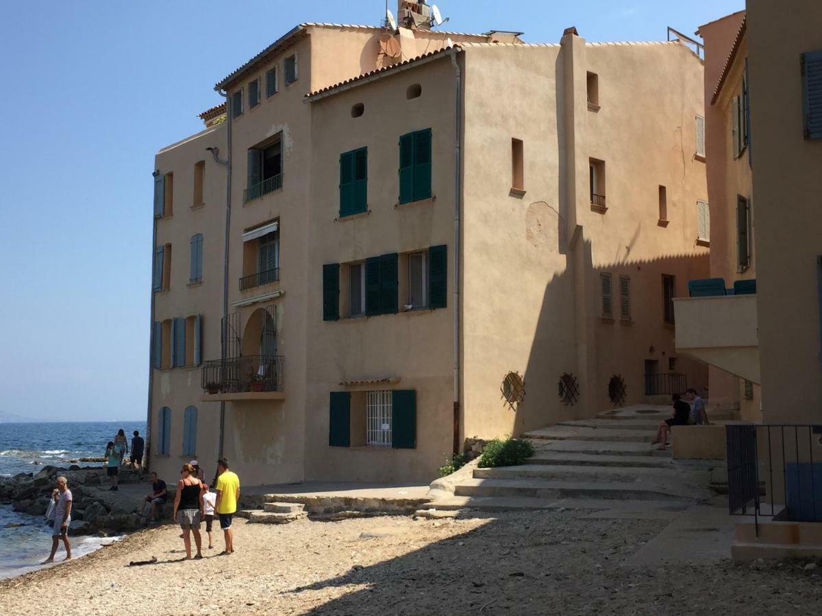 Appartement De Charme Au Coeur De Saint-Tropez Esterno foto